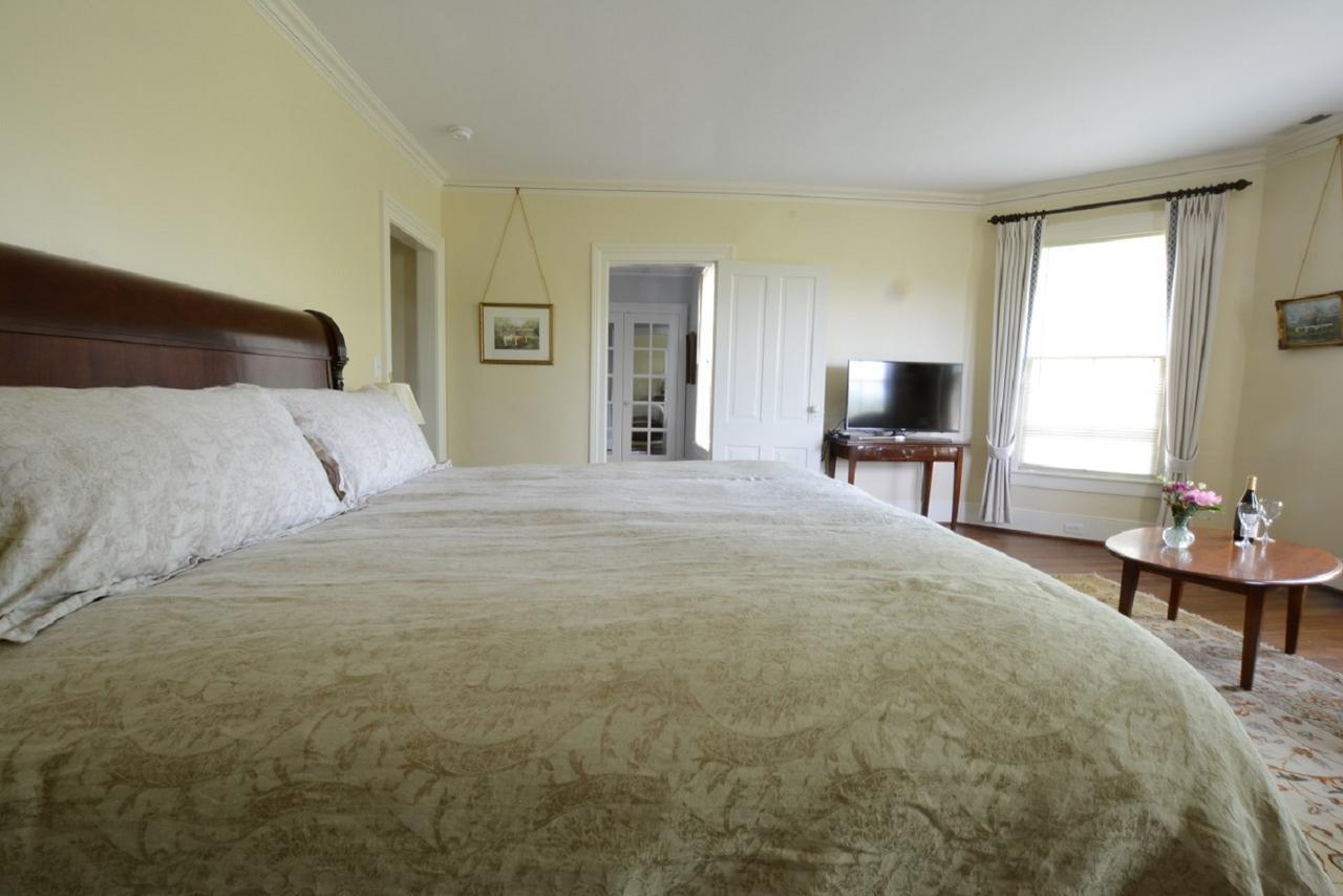 Woodville Bed And Breakfast Esmont Экстерьер фото
