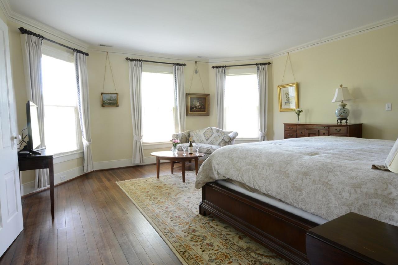 Woodville Bed And Breakfast Esmont Экстерьер фото